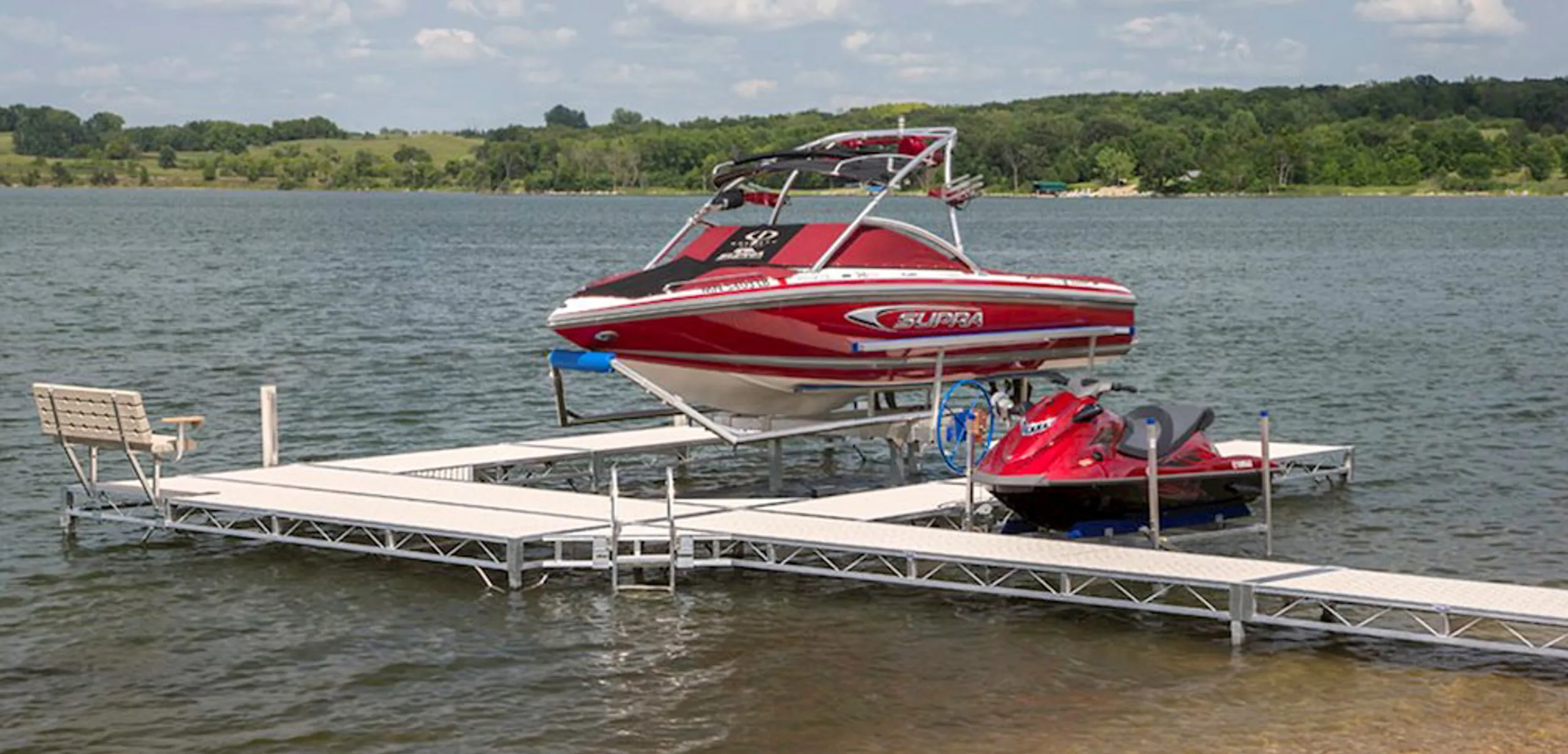 Boat Floading Floating Dock Systems for Fluctuating Water Levels | ShoreMaster