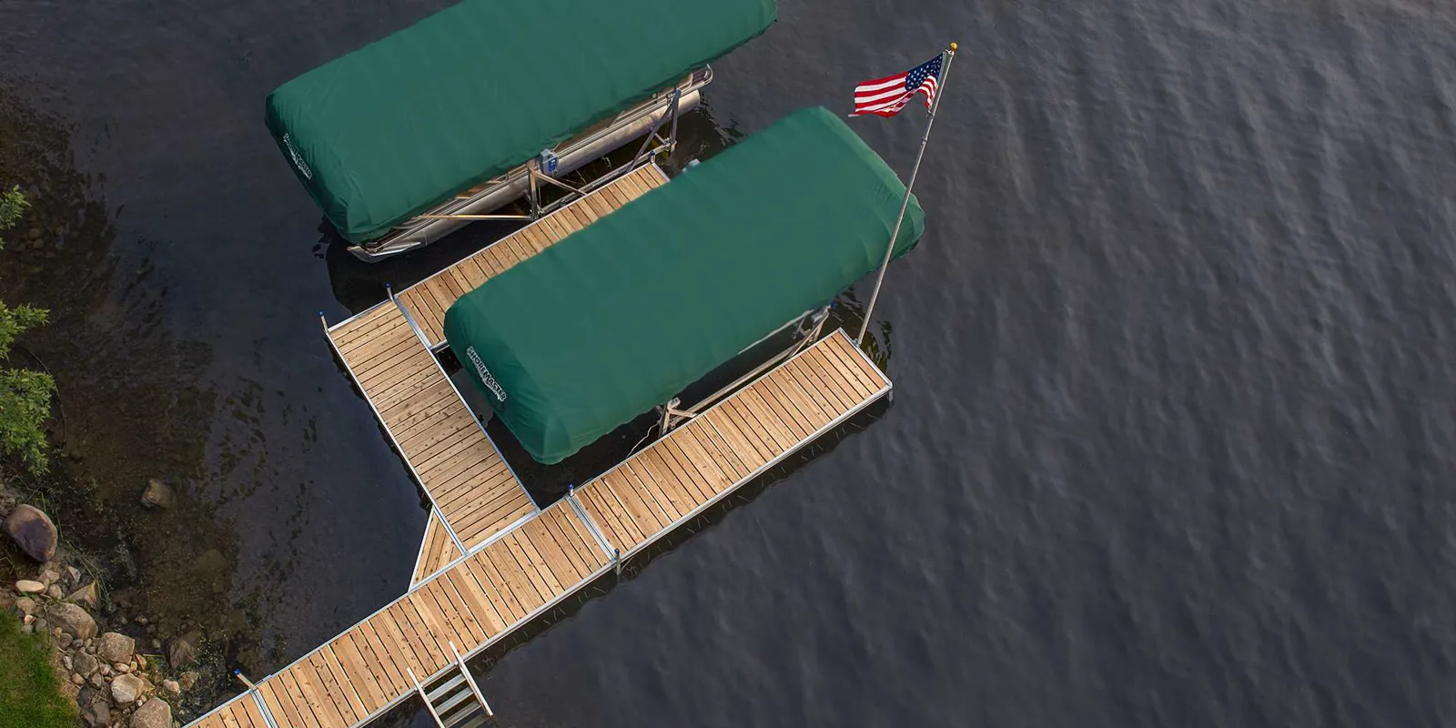 smr4851_07019_rs7_verticallift_pontoonlift_cedar_overhead_2000.jpg