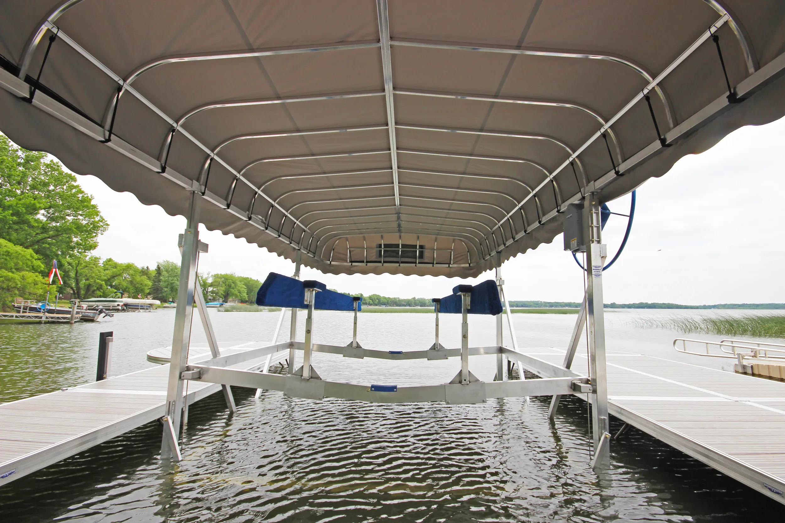 Pontoon Boat Lifts | Best Lifts for Pontoons & Tritoons | ShoreMaster